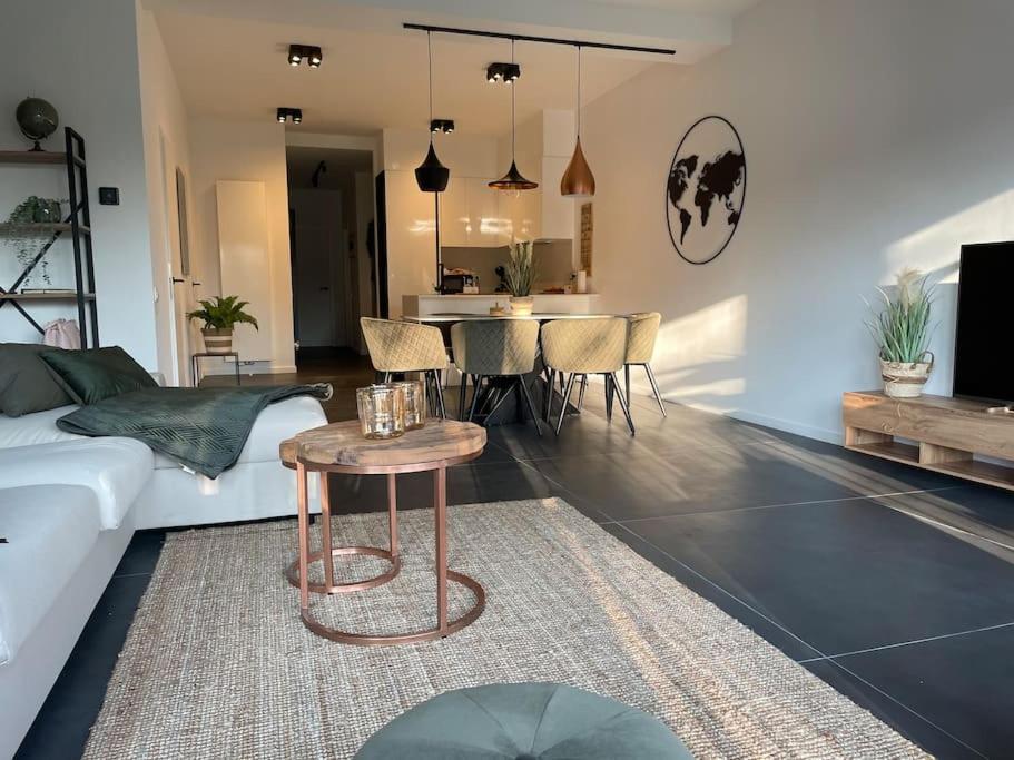 Ostend Chic, Luxe Loftstijl In Oostende Buitenkant foto