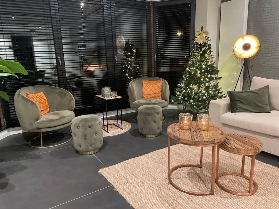 Ostend Chic, Luxe Loftstijl In Oostende Buitenkant foto